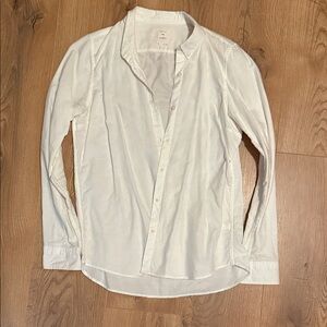 Women’s White Button-Up Shirt